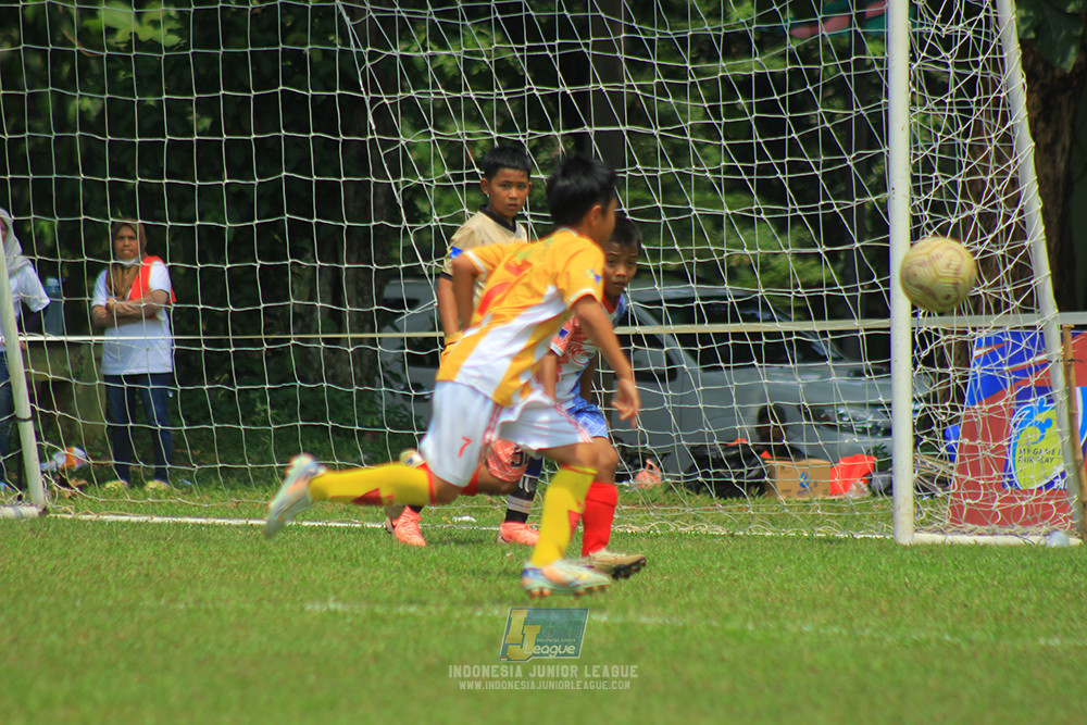 9b ijl u12 121025 endang witarsa fc vs plus football academy