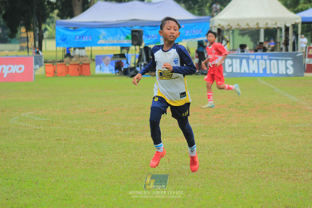 big 24 ijl u11 140624 fc decorasiku vs indonesia muda utara