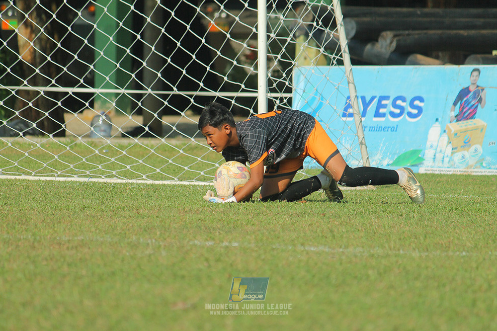 big 24 ijl u11 140624 isa marzuki bandriawan vs endang witarsa fc