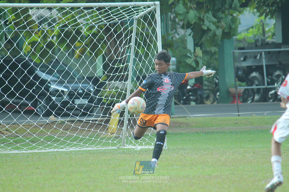 big 24 ijl u11 140624 isa marzuki bandriawan vs endang witarsa fc