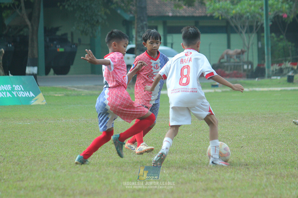 big 24 ijl u11 140624 isa marzuki bandriawan vs endang witarsa fc
