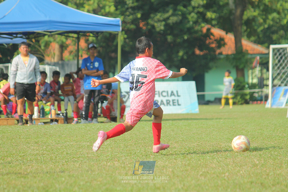 big 24 ijl u11 140624 isa marzuki bandriawan vs endang witarsa fc