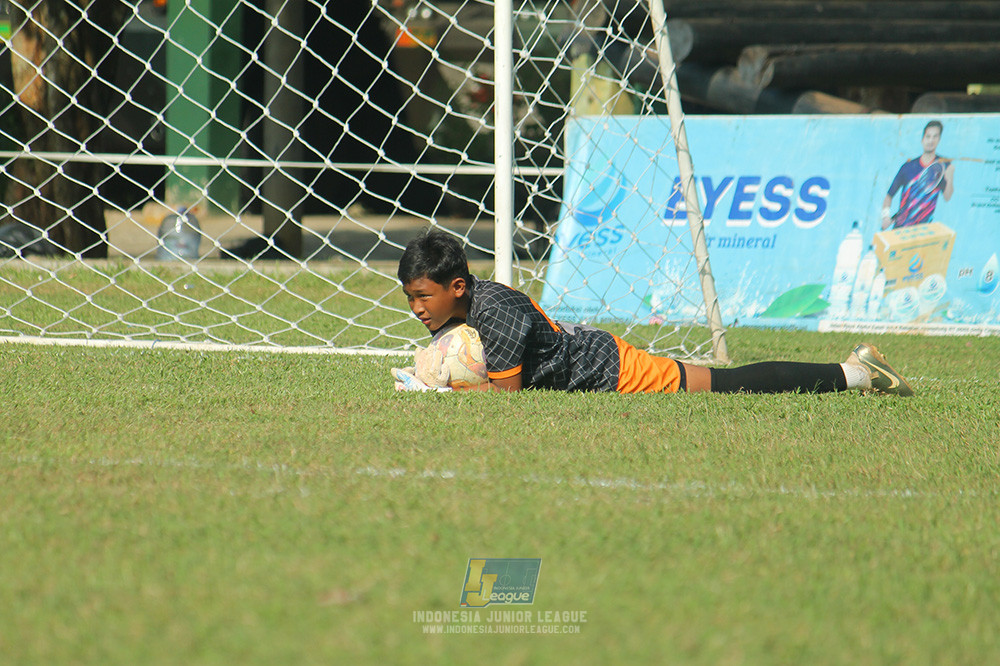 big 24 ijl u11 140624 isa marzuki bandriawan vs endang witarsa fc