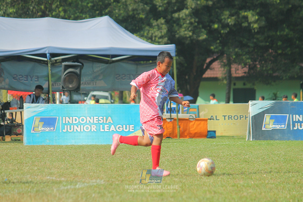 big 24 ijl u11 140624 isa marzuki bandriawan vs endang witarsa fc