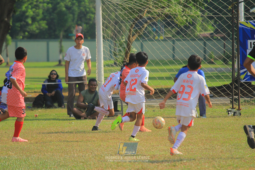 big 24 ijl u11 140624 isa marzuki bandriawan vs endang witarsa fc