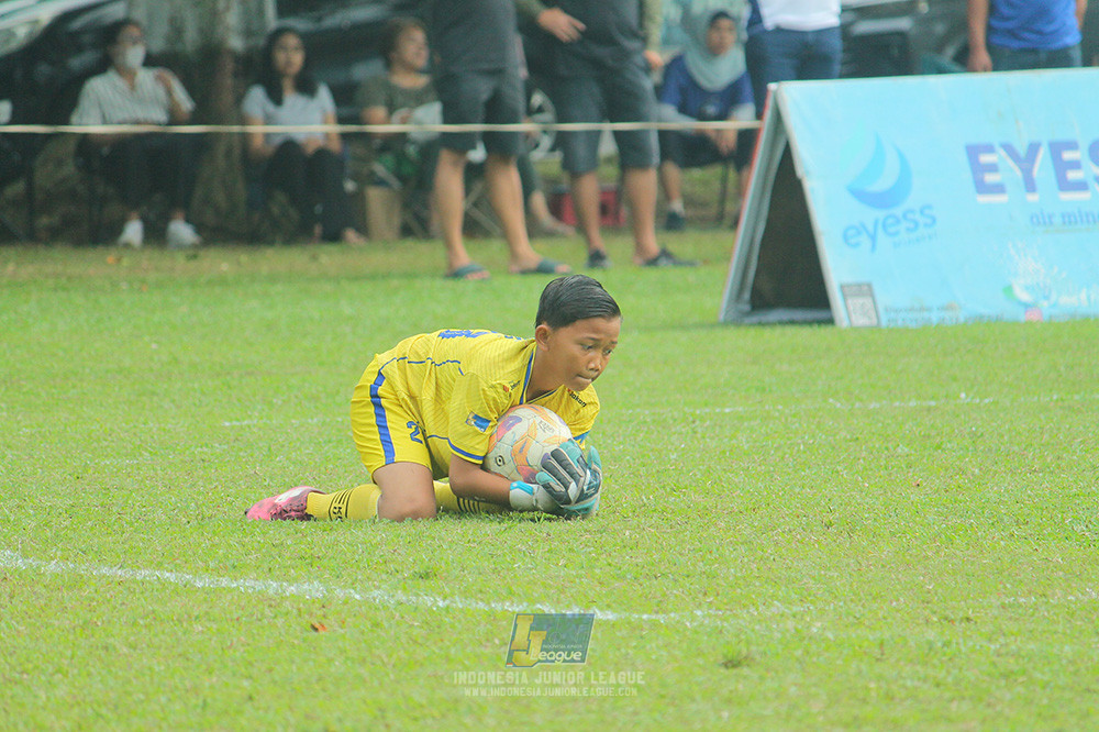 big 24 ijl u11 140624 khenzi united vs gagak muda