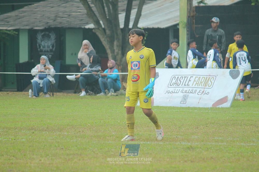 big 24 ijl u11 140624 khenzi united vs gagak muda