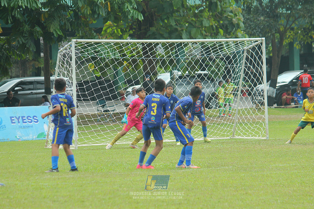 big 24 ijl u11 140624 khenzi united vs maesa pararaider white