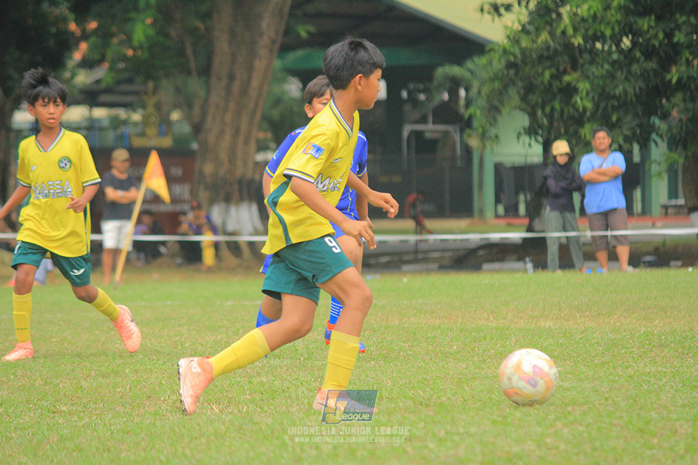big 24 ijl u11 140624 khenzi united vs maesa pararaider white