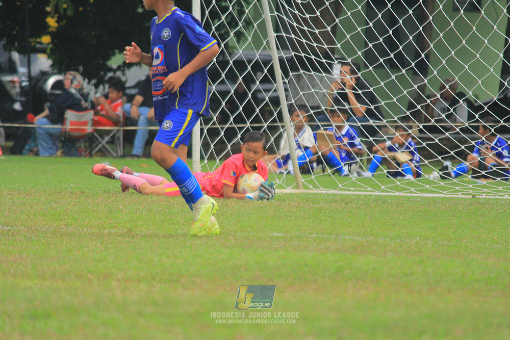 big 24 ijl u11 140624 khenzi united vs maesa pararaider white