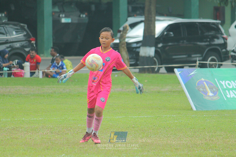 big 24 ijl u11 140624 khenzi united vs maesa pararaider white