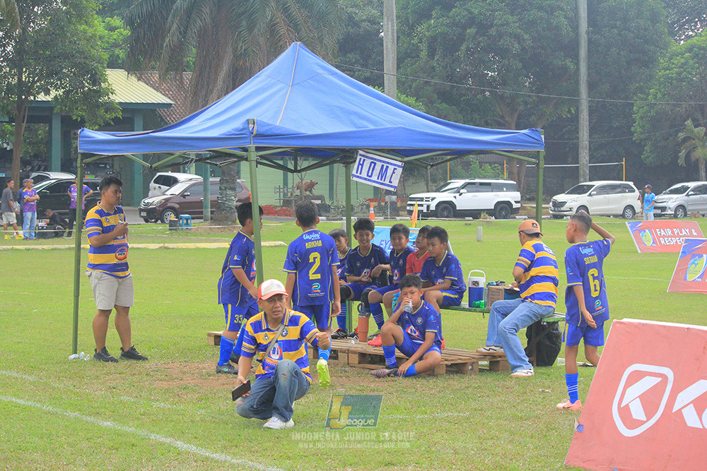 big 24 ijl u11 140624 khenzi united vs maesa pararaider white