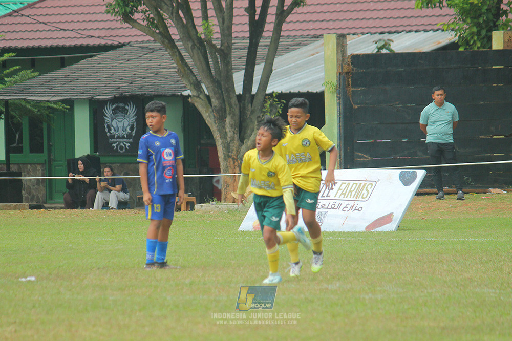 big 24 ijl u11 140624 khenzi united vs maesa pararaider white