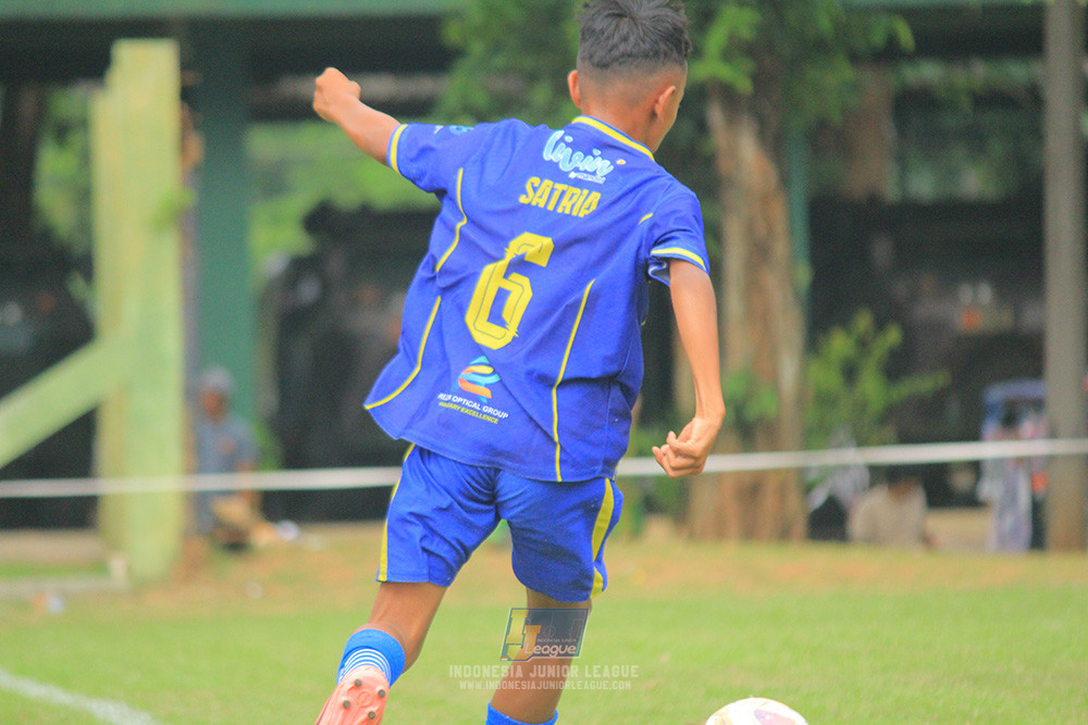 big 24 ijl u11 140624 khenzi united vs maesa pararaider white