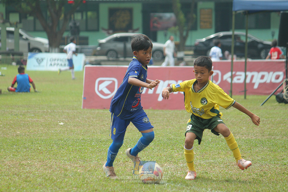 big 24 ijl u11 140624 khenzi united vs maesa pararaider white