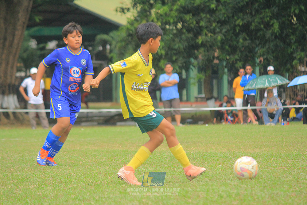 big 24 ijl u11 140624 khenzi united vs maesa pararaider white