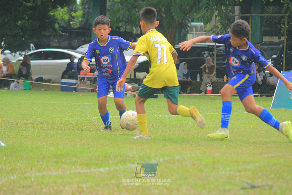 big 24 ijl u11 140624 khenzi united vs maesa pararaider white