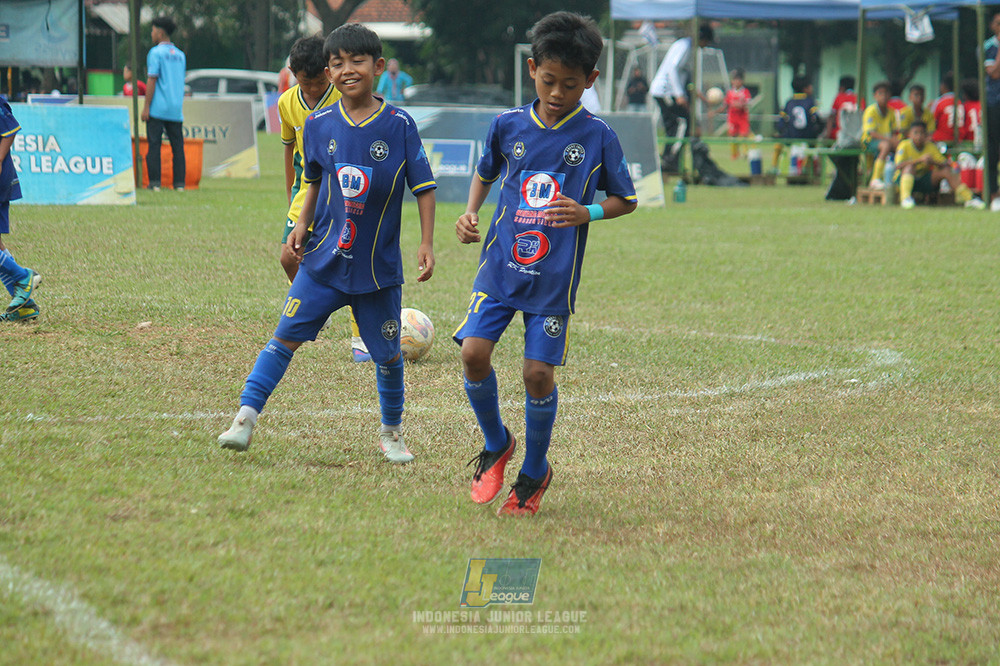 big 24 ijl u11 140624 khenzi united vs maesa pararaider white