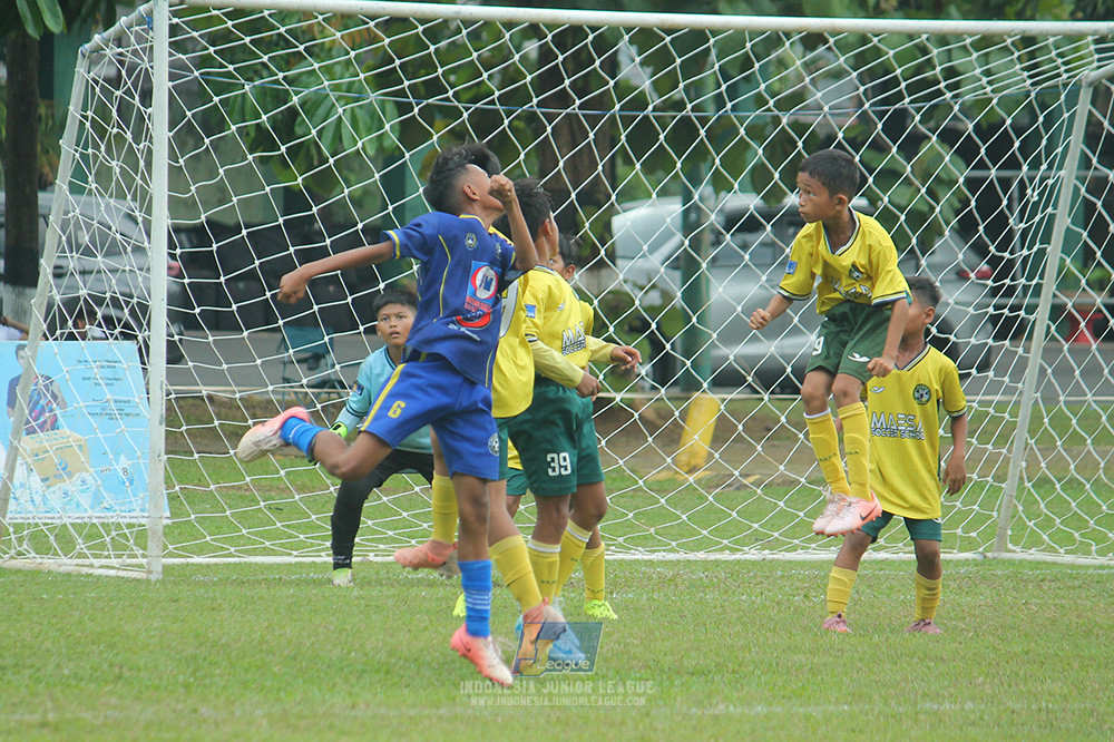 big 24 ijl u11 140624 khenzi united vs maesa pararaider white