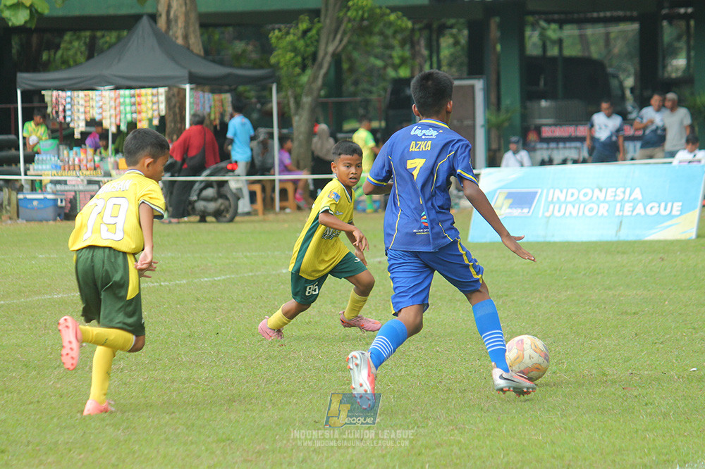 big 24 ijl u11 140624 khenzi united vs maesa pararaider white
