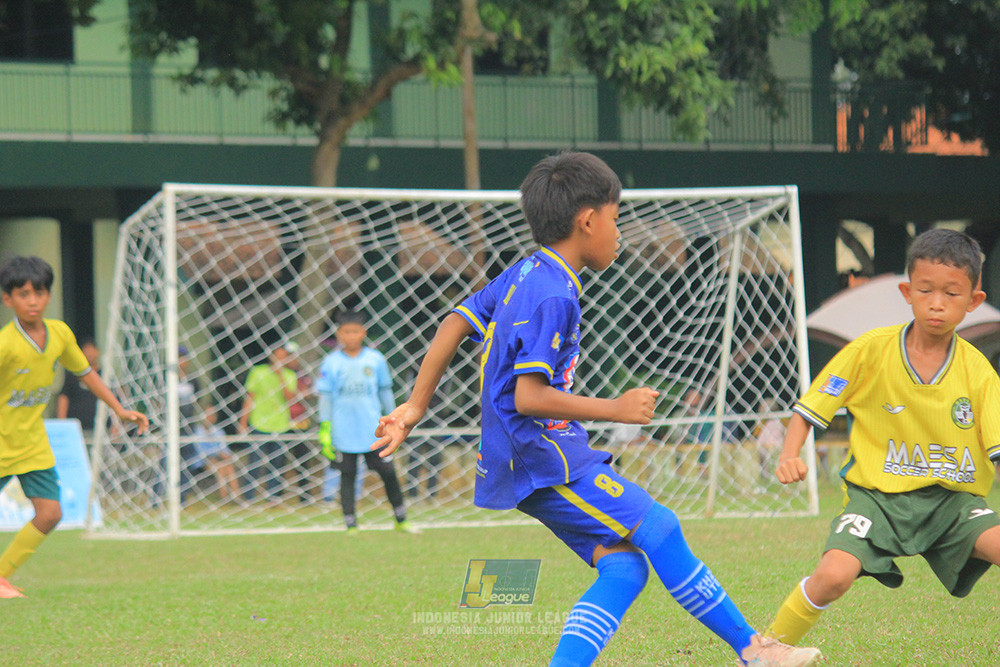 big 24 ijl u11 140624 khenzi united vs maesa pararaider white