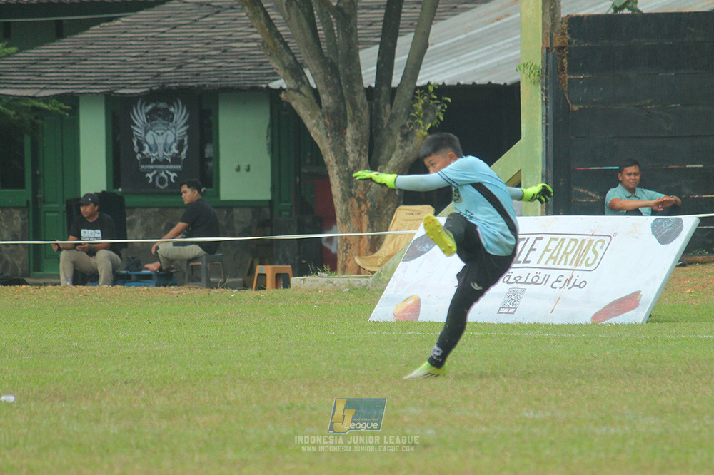 big 24 ijl u11 140624 khenzi united vs maesa pararaider white