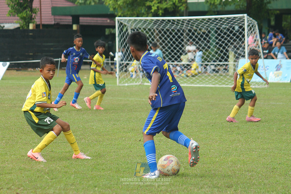 big 24 ijl u11 140624 khenzi united vs maesa pararaider white