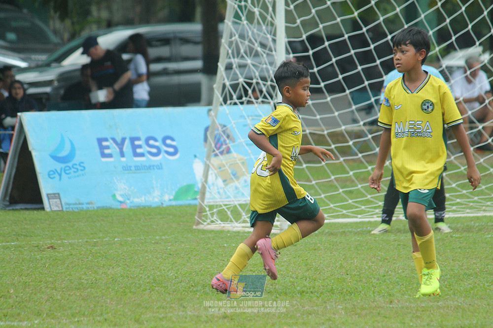 big 24 ijl u11 140624 khenzi united vs maesa pararaider white