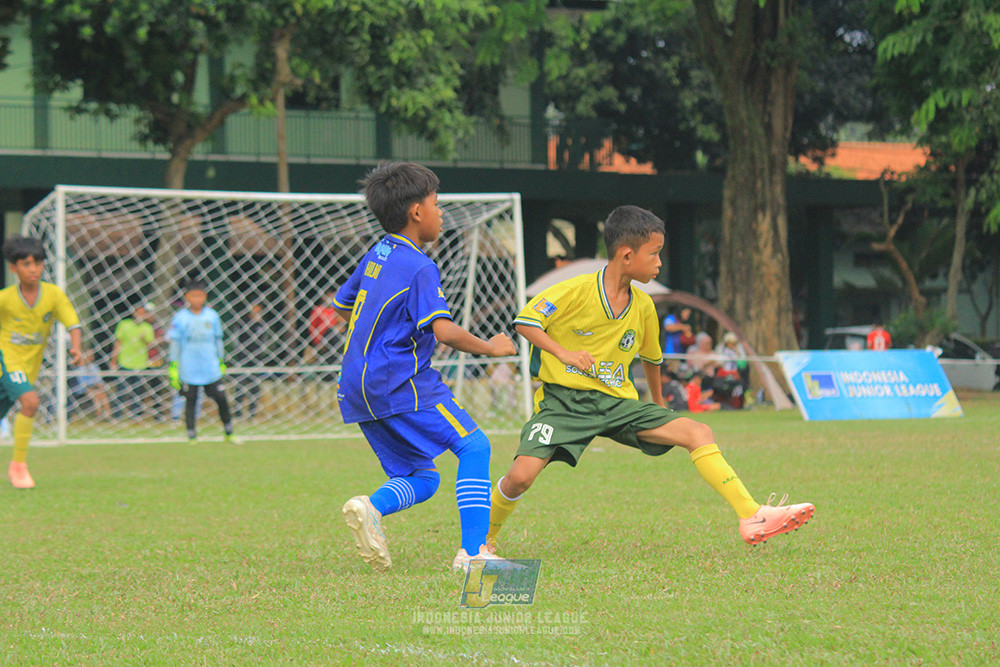 big 24 ijl u11 140624 khenzi united vs maesa pararaider white