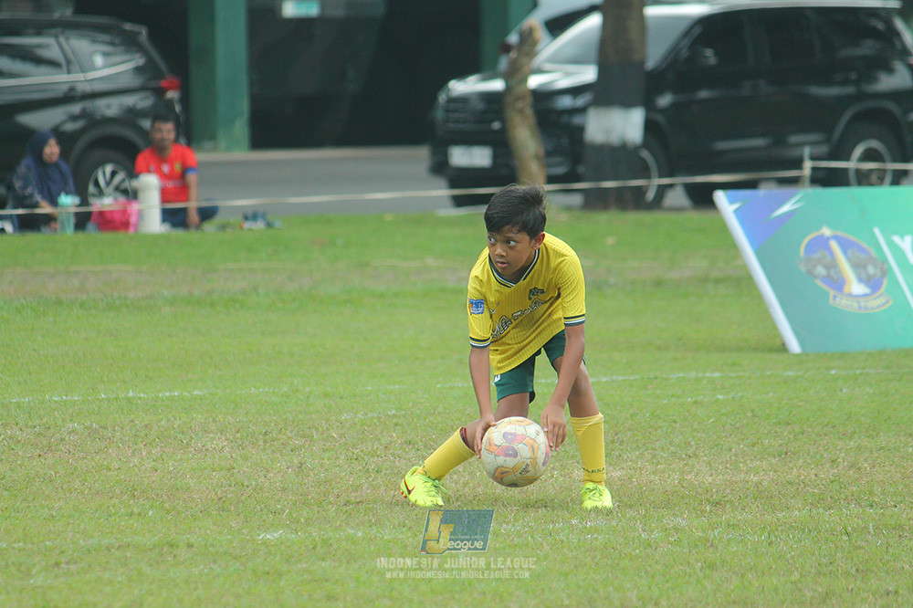 big 24 ijl u11 140624 khenzi united vs maesa pararaider white