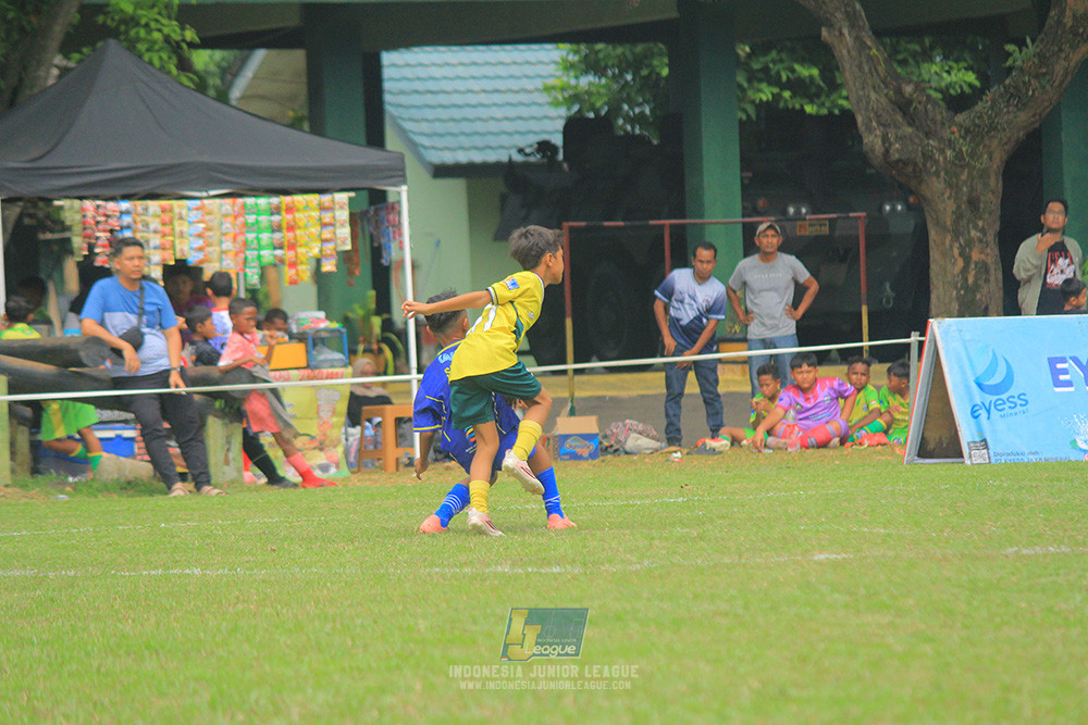big 24 ijl u11 140624 khenzi united vs maesa pararaider white