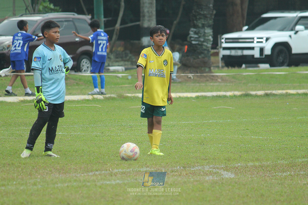 big 24 ijl u11 140624 khenzi united vs maesa pararaider white