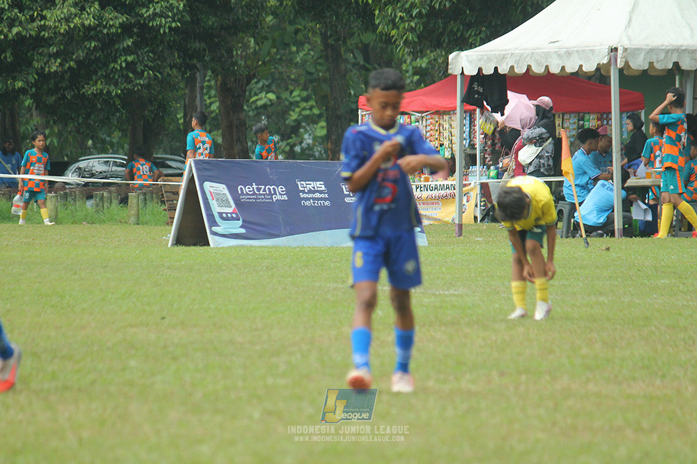 big 24 ijl u11 140624 khenzi united vs maesa pararaider white