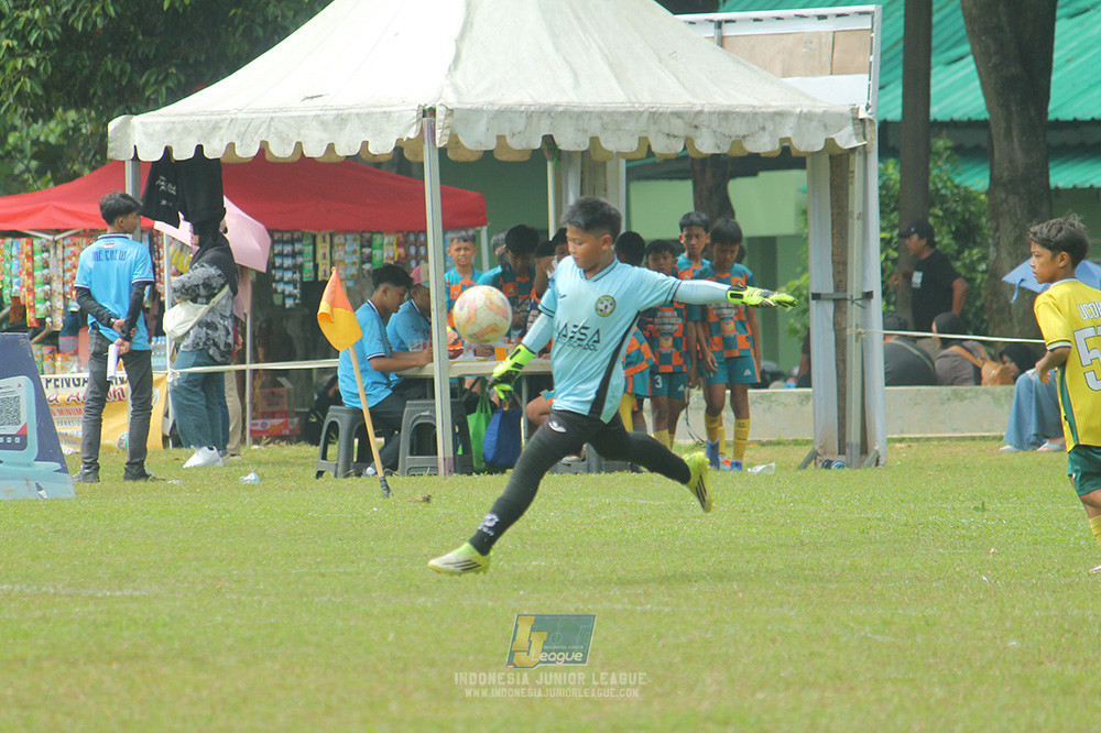 big 24 ijl u11 140624 khenzi united vs maesa pararaider white