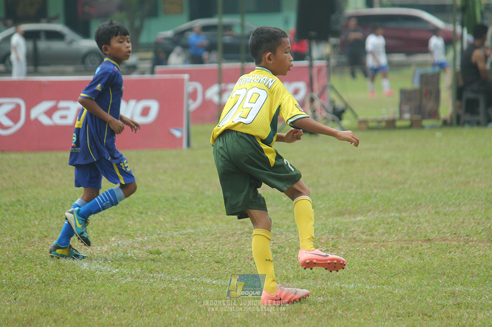 big 24 ijl u11 140624 khenzi united vs maesa pararaider white