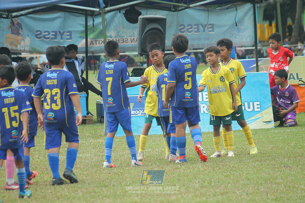 big 24 ijl u11 140624 khenzi united vs maesa pararaider white