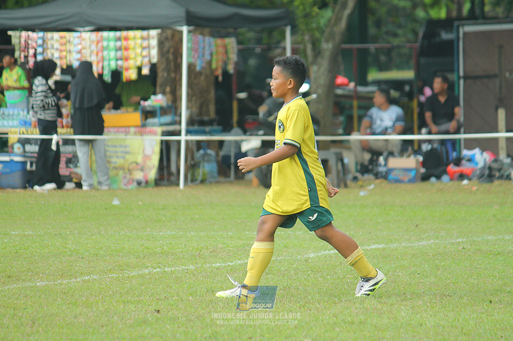 big 24 ijl u11 140624 khenzi united vs maesa pararaider white