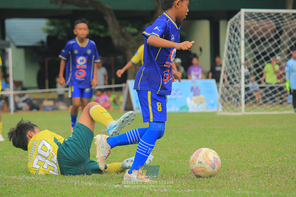 big 24 ijl u11 140624 khenzi united vs maesa pararaider white