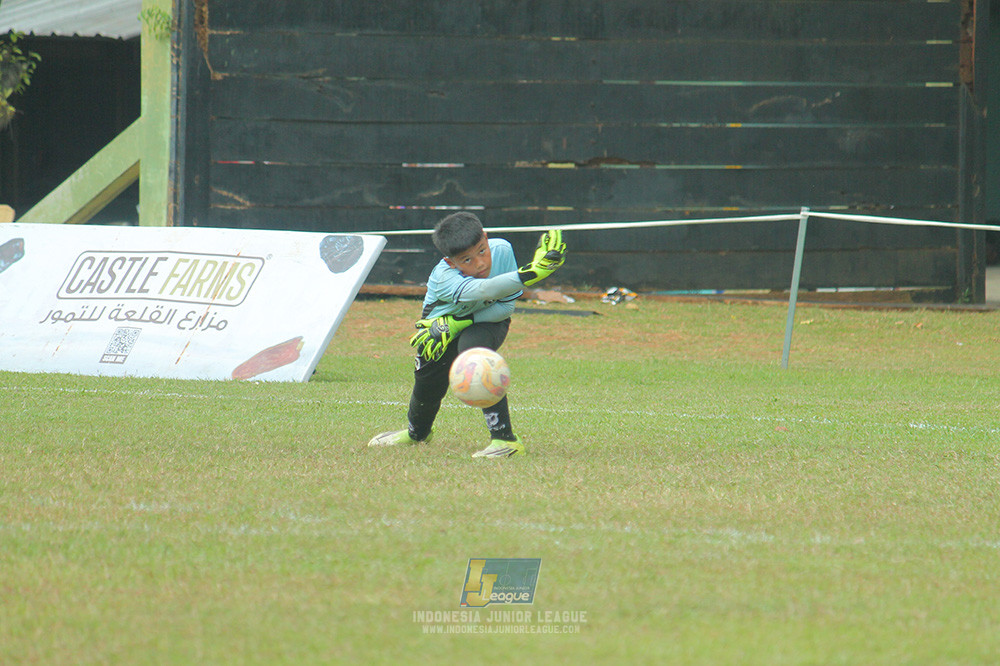 big 24 ijl u11 140624 khenzi united vs maesa pararaider white