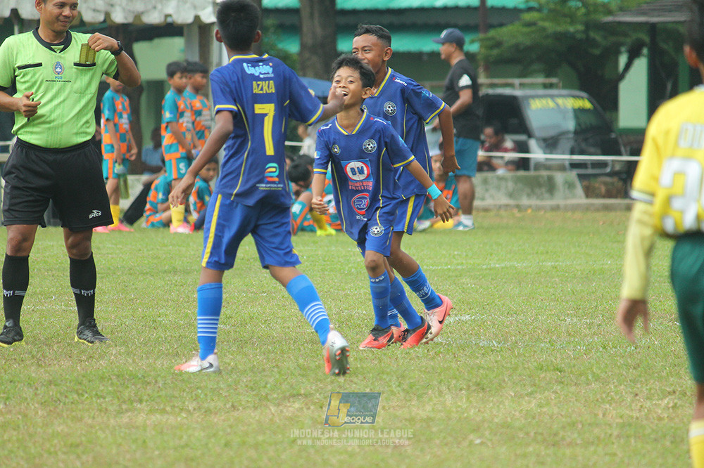 big 24 ijl u11 140624 khenzi united vs maesa pararaider white