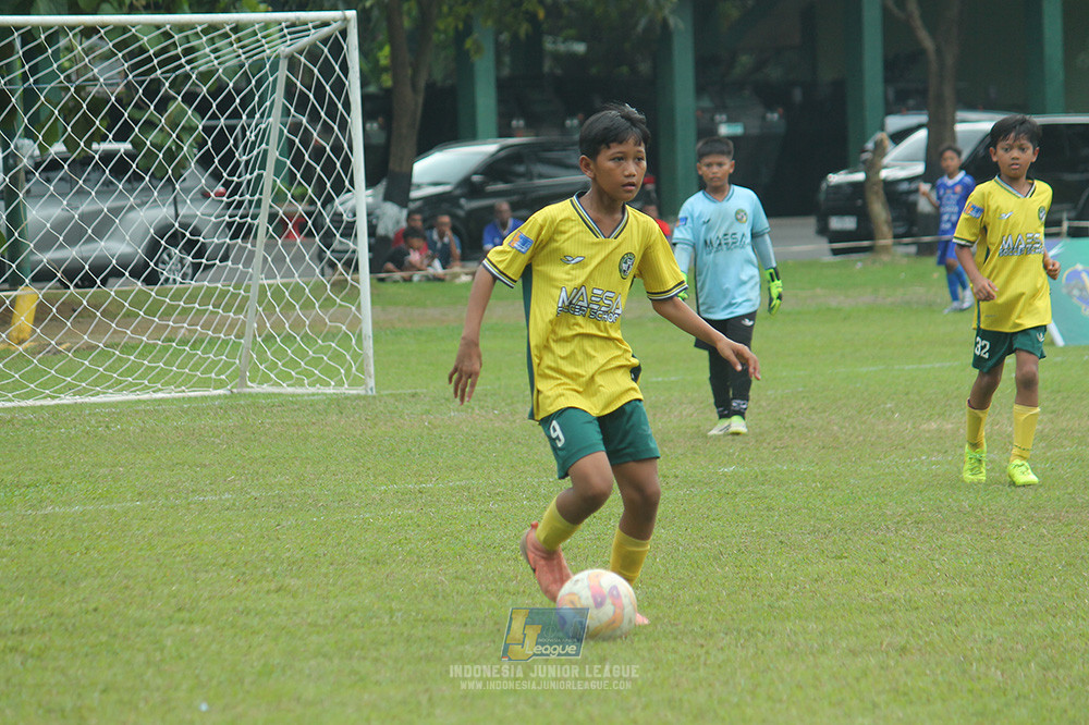 big 24 ijl u11 140624 khenzi united vs maesa pararaider white