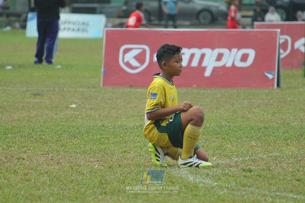 big 24 ijl u11 140624 khenzi united vs maesa pararaider white