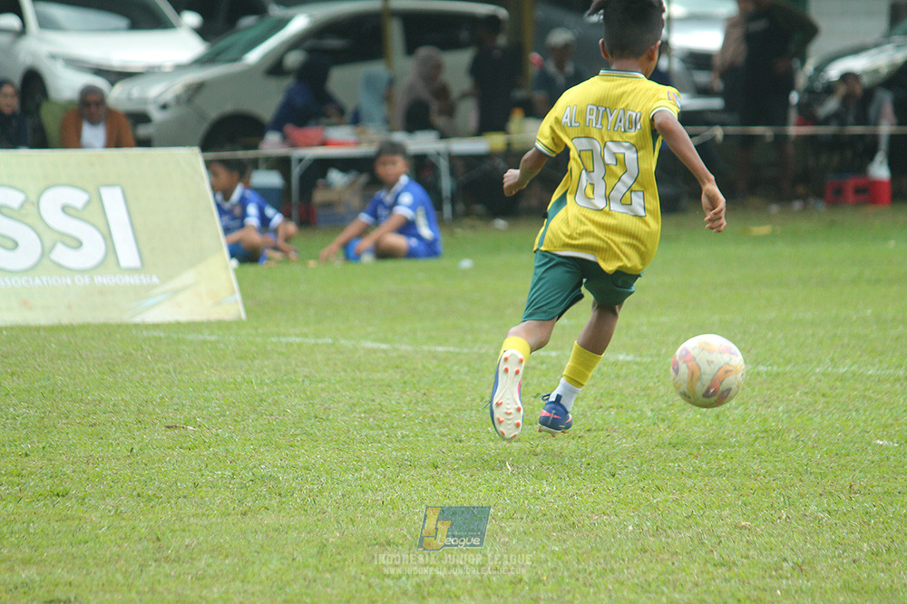 big 24 ijl u11 140624 khenzi united vs maesa pararaider white