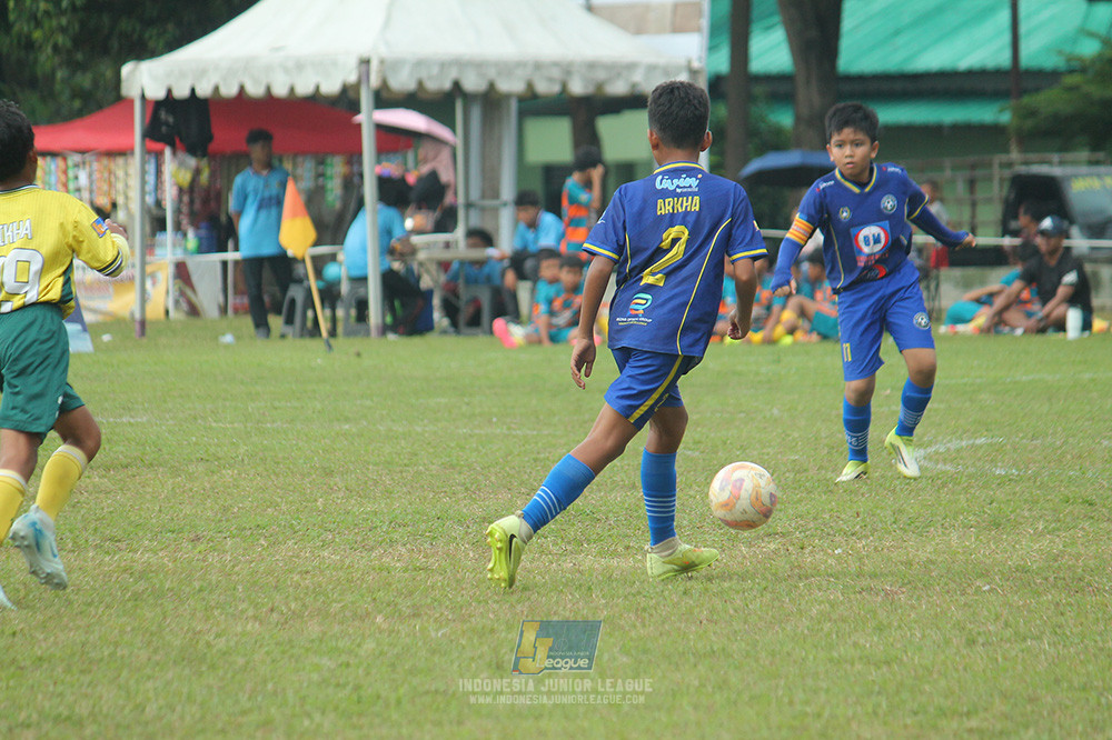 big 24 ijl u11 140624 khenzi united vs maesa pararaider white