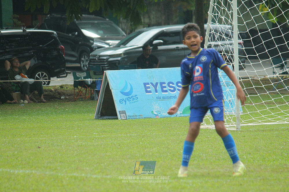 big 24 ijl u11 140624 khenzi united vs maesa pararaider white