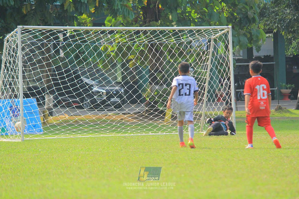 big 24 ijl u11 140624 kids soccer family vs asia footbaal school
