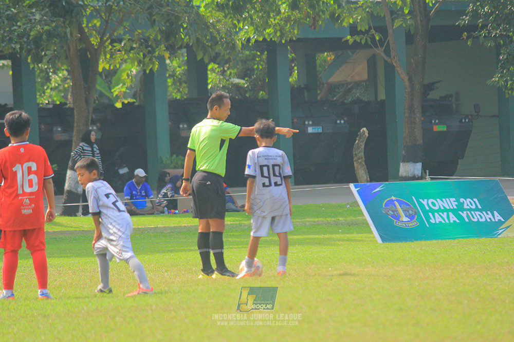 big 24 ijl u11 140624 kids soccer family vs asia footbaal school