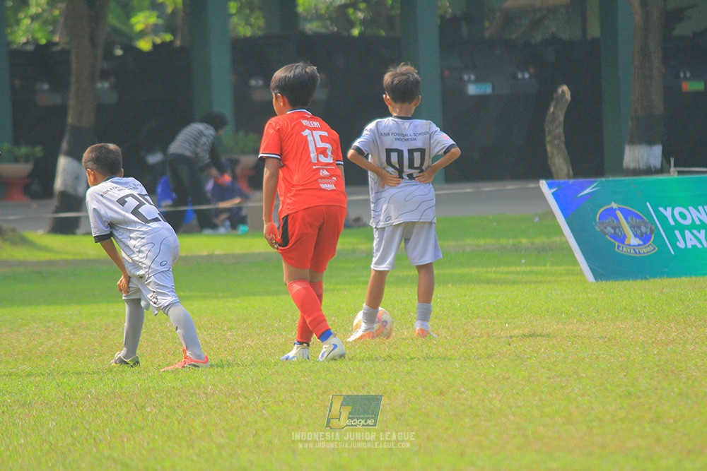 big 24 ijl u11 140624 kids soccer family vs asia footbaal school