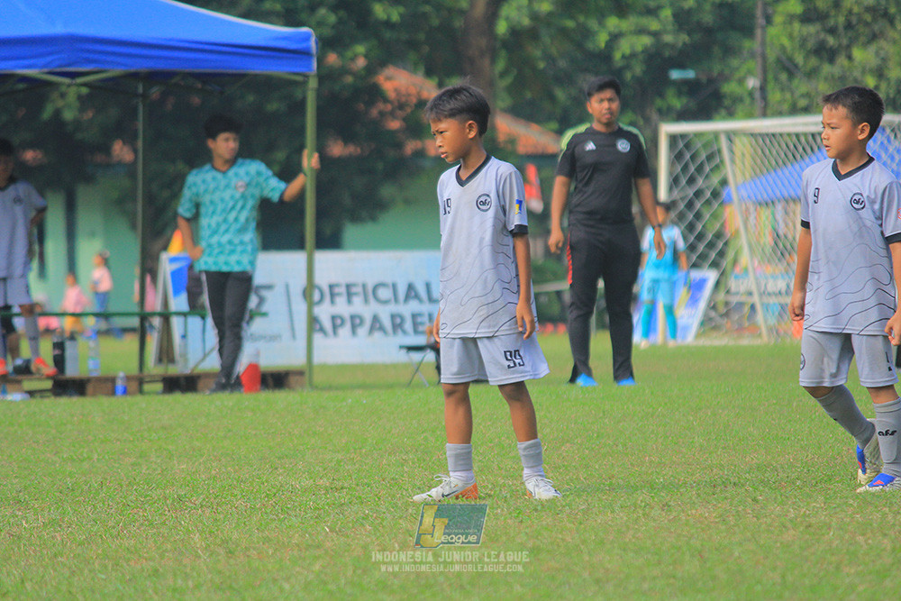 big 24 ijl u11 140624 kids soccer family vs asia footbaal school