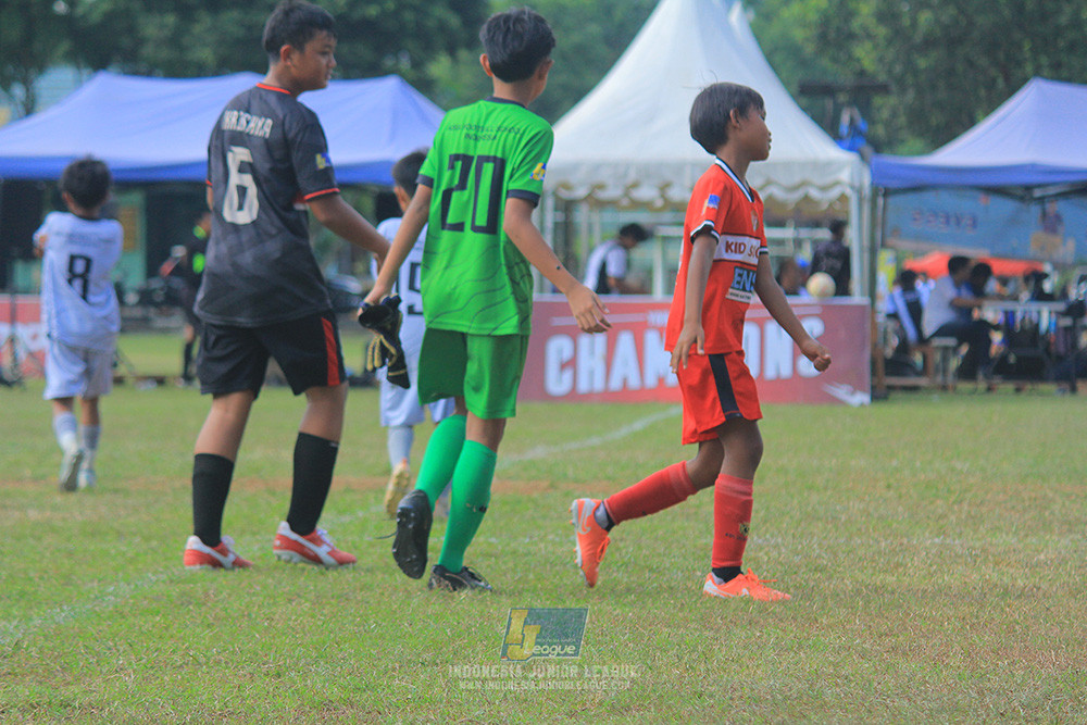 big 24 ijl u11 140624 kids soccer family vs asia footbaal school